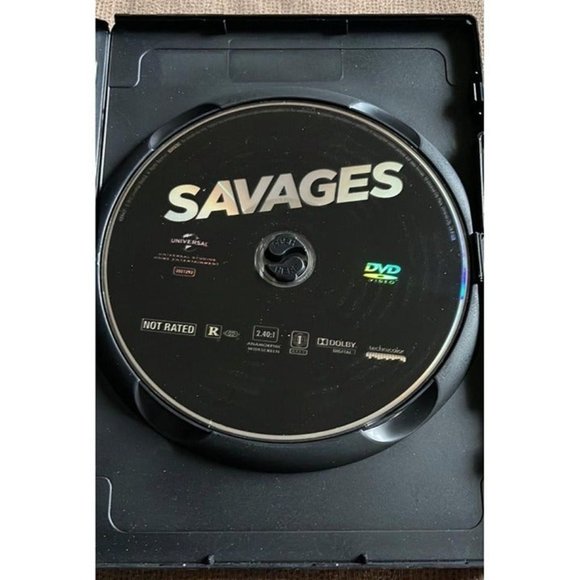 Savages - DVD - Unrated - Blake Lively, John Travolta, Salma Hayek - Picture 2 of 3